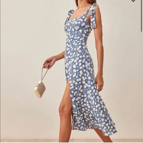 Reformation Dresses & Skirts - Reformation Twilight Midi Dress in Blue Floral Tuli Size 0